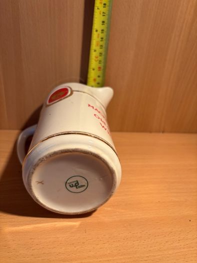 Pub jug