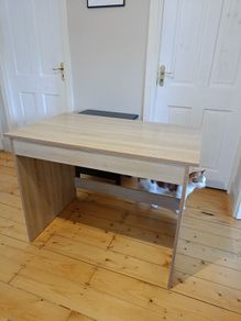 small desk 60 X 100 cm