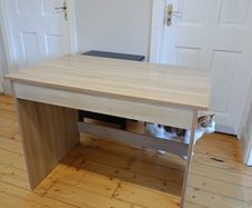small desk 60 X 100 cm