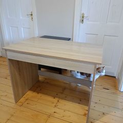 small desk 60 X 100 cm