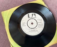 The Stranglers Irish / No More Heroes 1977 Single