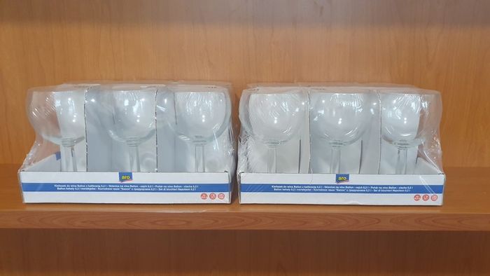 Wine Glasses - 12 pack NEW