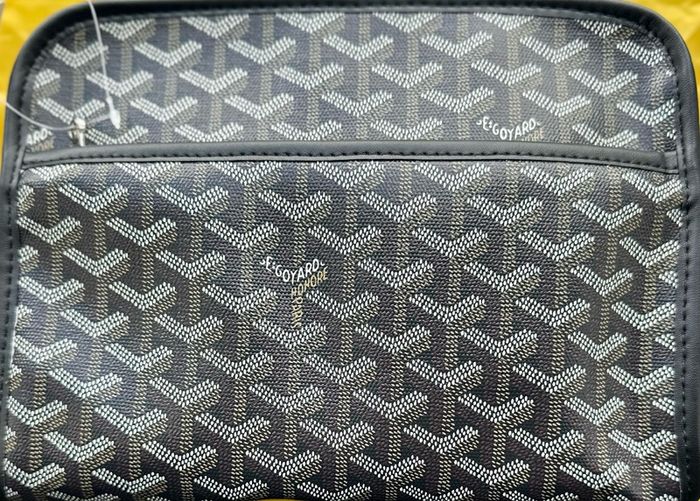 Goyard hand bag
