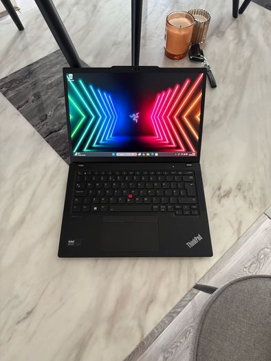 Lenovo x13 Gen 5 - Intel Ultra 5 - 16Gb ram - 512gb Storage