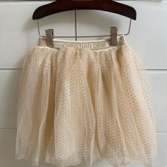 girls skirt 6/8yrs 8/10yrs