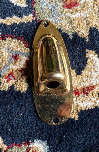 Gold Strat jack input