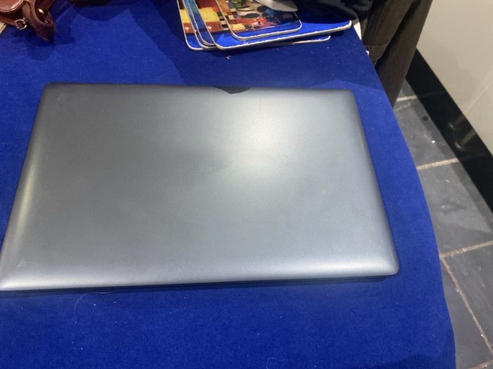 Laptop