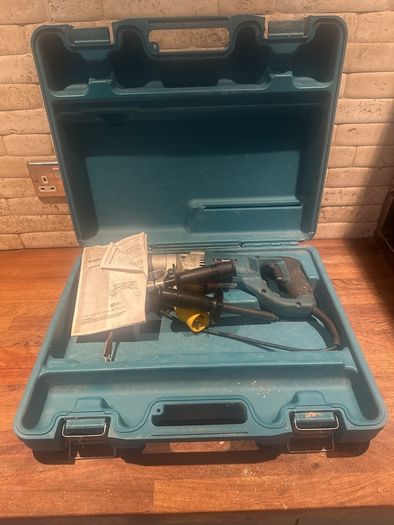 Makita angle drill