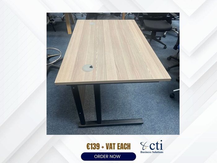 20 X Ex-Corporate 1200mm Office Desks - Urban Oak