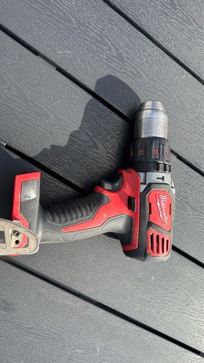 Milwaukee drill  for parts or repair
