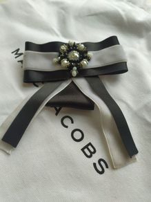 brooch