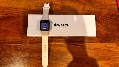 Apple Watch SE (2nd generation GPS 40mm)