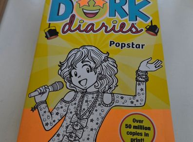 Dork Diaries Popstar