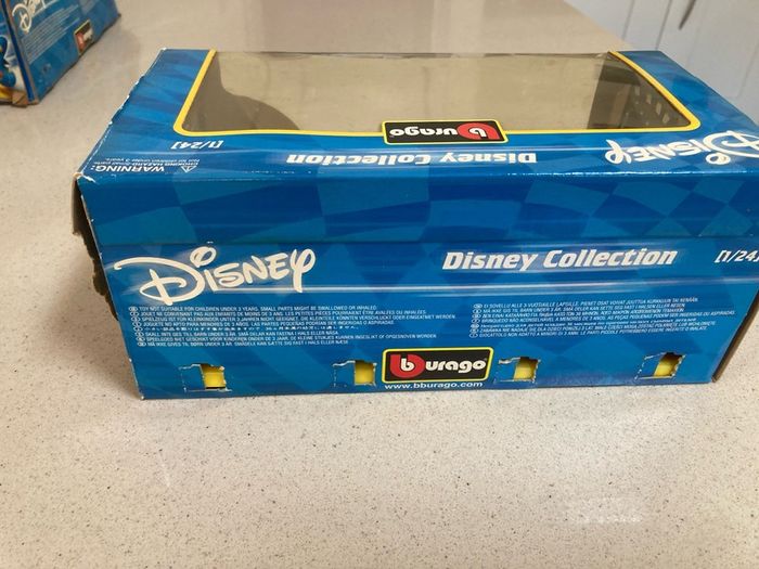 Disney Mickey Mouse Mercedes SSKL 1/24 Burago