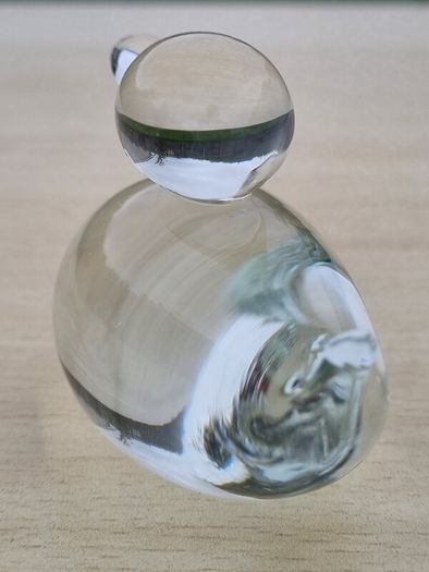 Duck figurine from the Swedish glassworks Reijmyre.