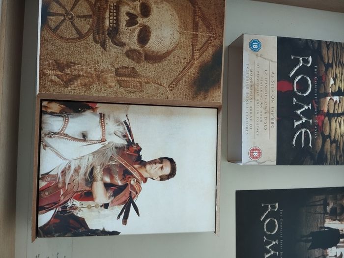 Rome The Complete First Season (DVD  wooden Box Set)