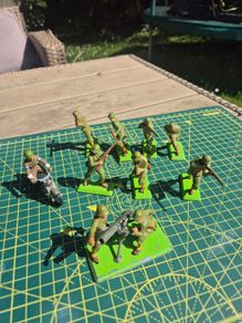 toy soldiers