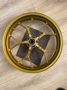 Honda fireblade sc77 original front alloy