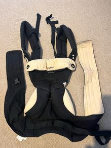 Ergobaby 360 carrier