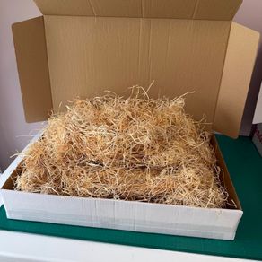 1.5kg Wood Wool Hamper Filler