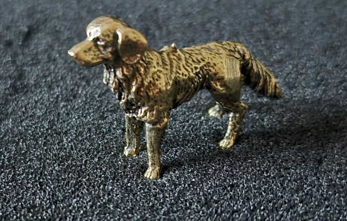 3 brass Dogs, Solid brass.