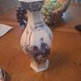 Assortment of 7 vases Image 4