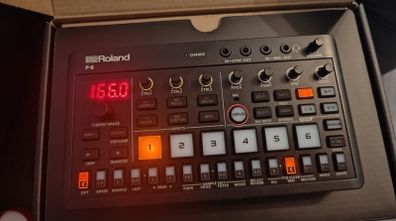 Roland P6 Sampler Like New