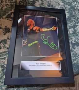 Signed Jeff Hardy picture