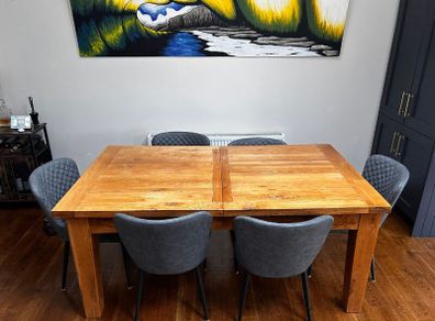 Kitchen table