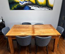 Kitchen table
