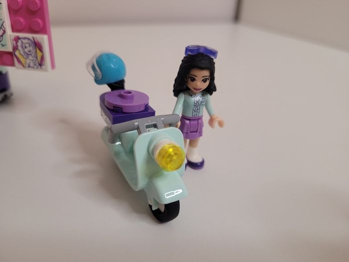 LEGO 41332 Friends Emma's Art Stand