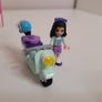 LEGO 41332 Friends Emma's Art Stand Image 4