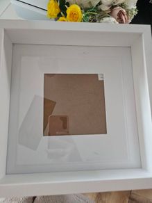 Ikea frames have 8 of them