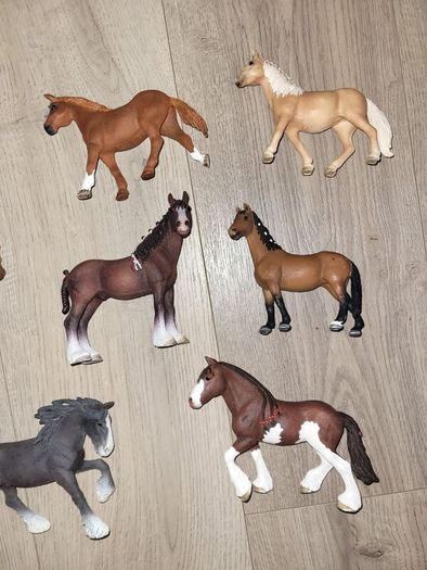 Schleich horses