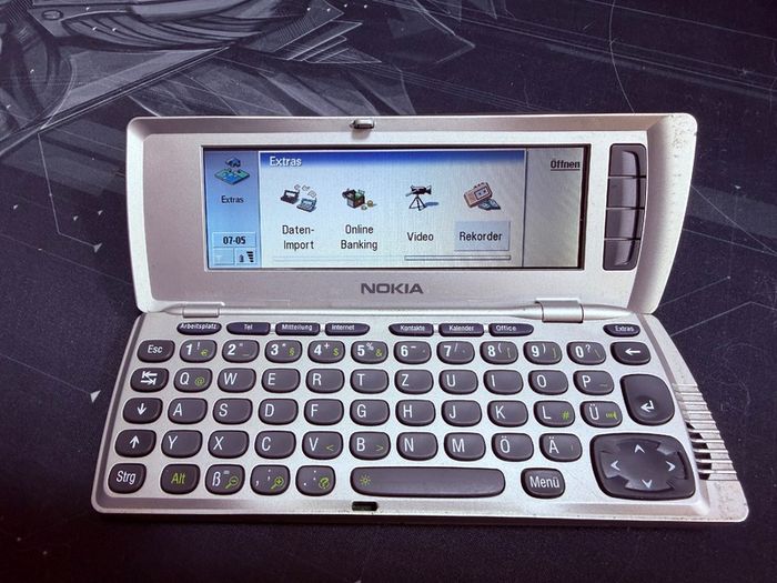 Nokia 9210 - Communicator - Rae-3n