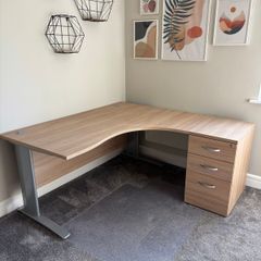 Office Desk