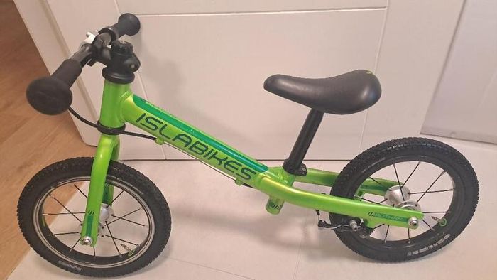 Islabike  Rothan 12 - Balance Bike + extras