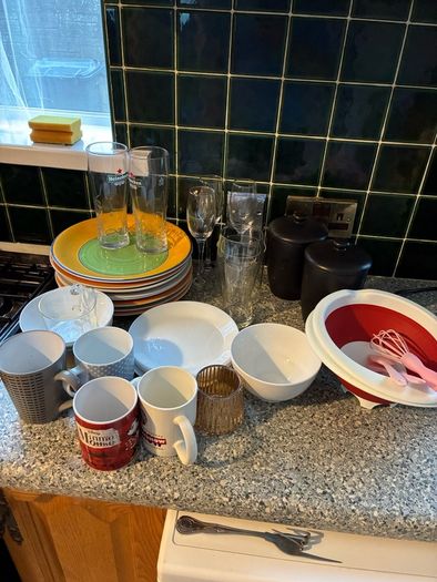 Kitchen wares.