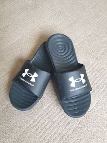Under Armour Slippers Boys