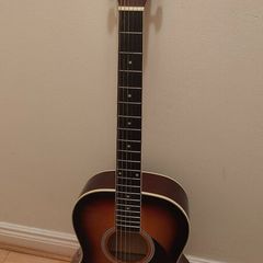 Nashville Acoustic Guitar