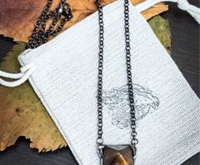 Stunning Tigers Eye Pyramid Power Pendant Crystal with soft soldered details pendant Belcher Chain necklace