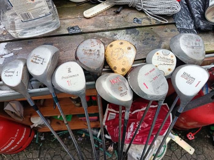 golf clubs