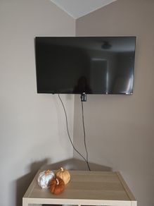 Tv and wall mount