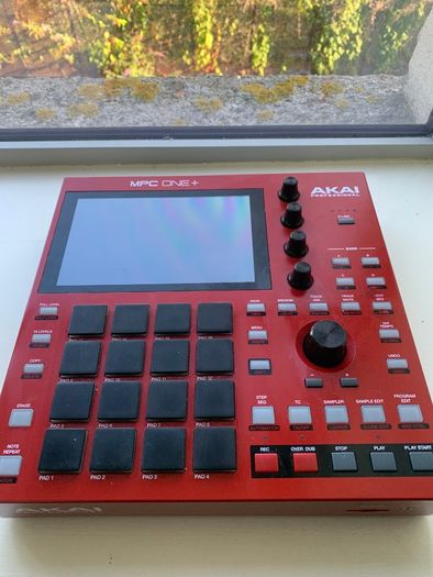 MPC One+ Standalone Audio and Music Production Centre