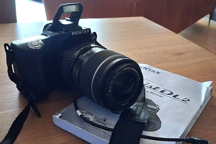 Pentax Digital Slr Dl2 + Lenses + Tripod
