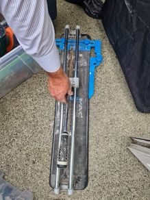 tile cutter