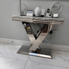 Console table/Sideboard