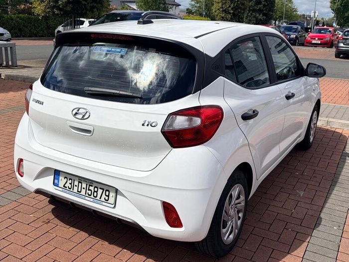 Hyundai i10 2023