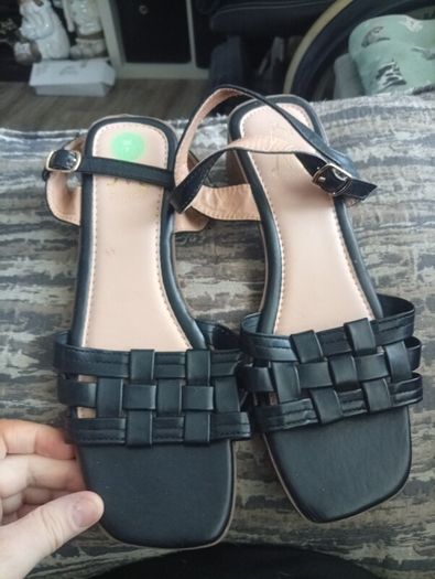 ladies sandals pairs  please see photos