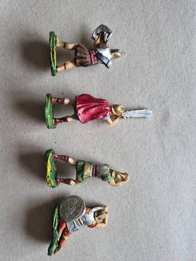 Vintage Plastiklc Roma Soldiers